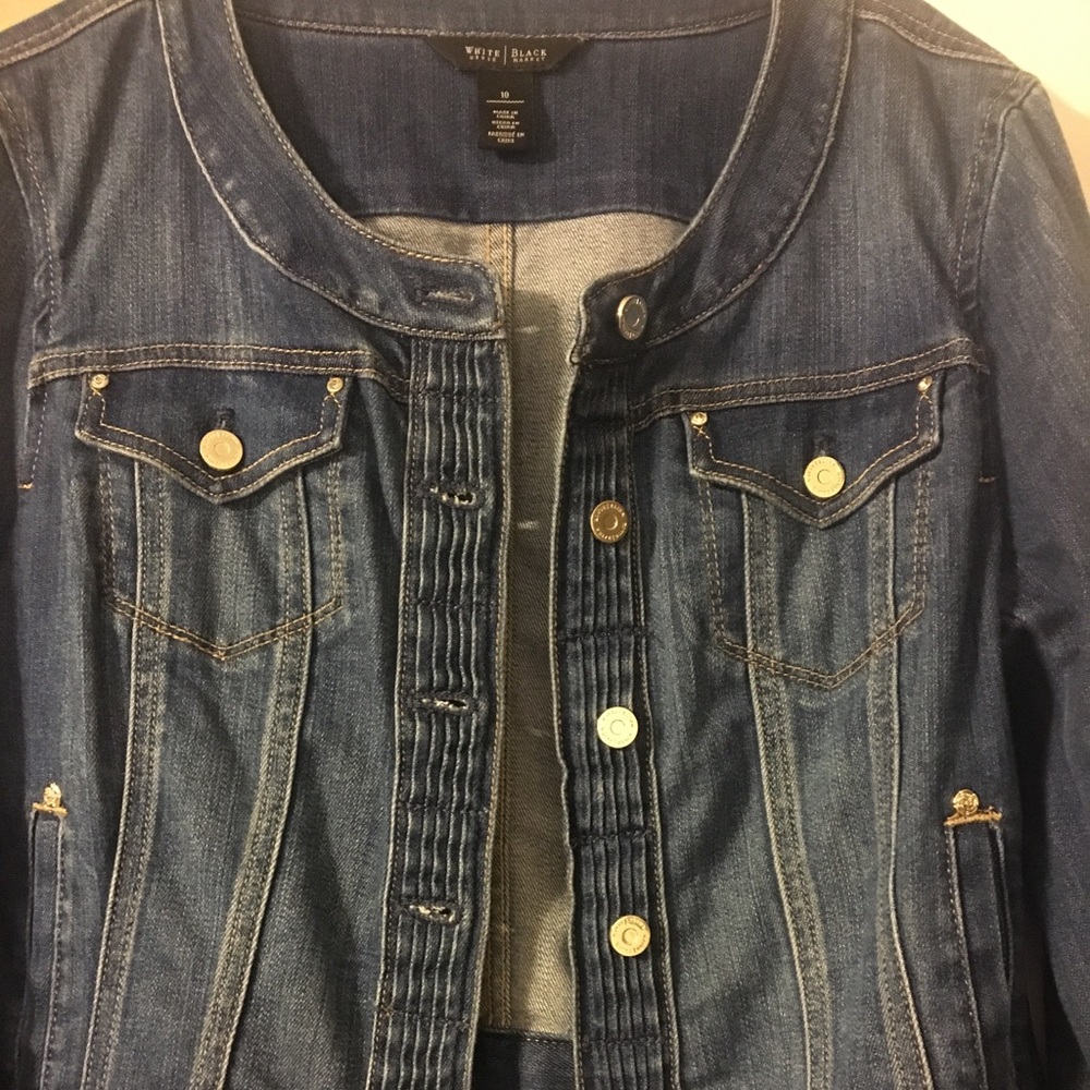 White House Black Market Denim jacket 🧥